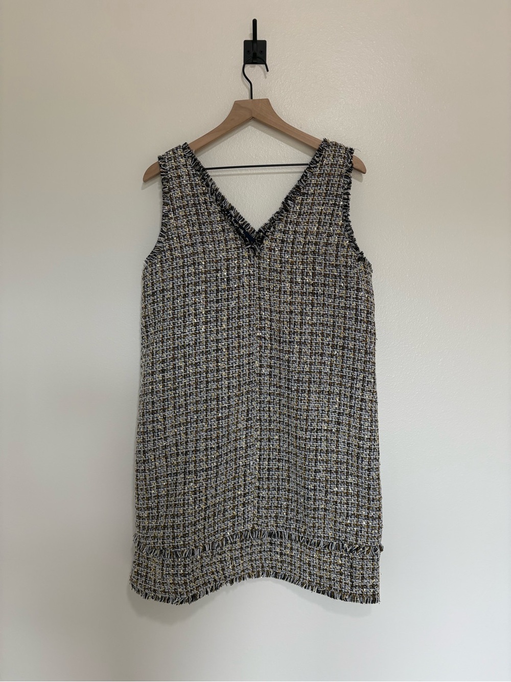 Ann Taylor LOFT Metallic Tweed Sleeveless V-Neck Shift Dress Preppy Navy 10 - Picture 3 of 10
